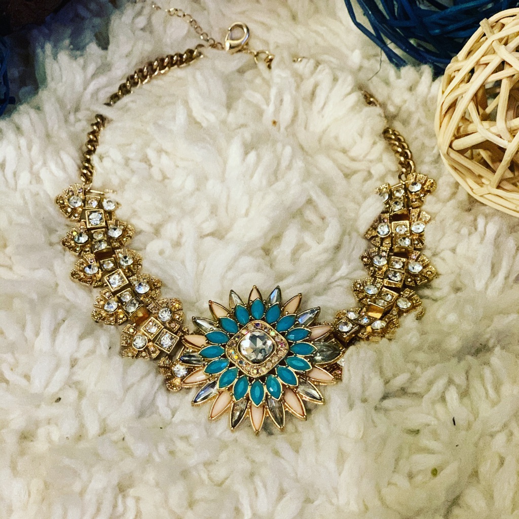 Statement Neckalace